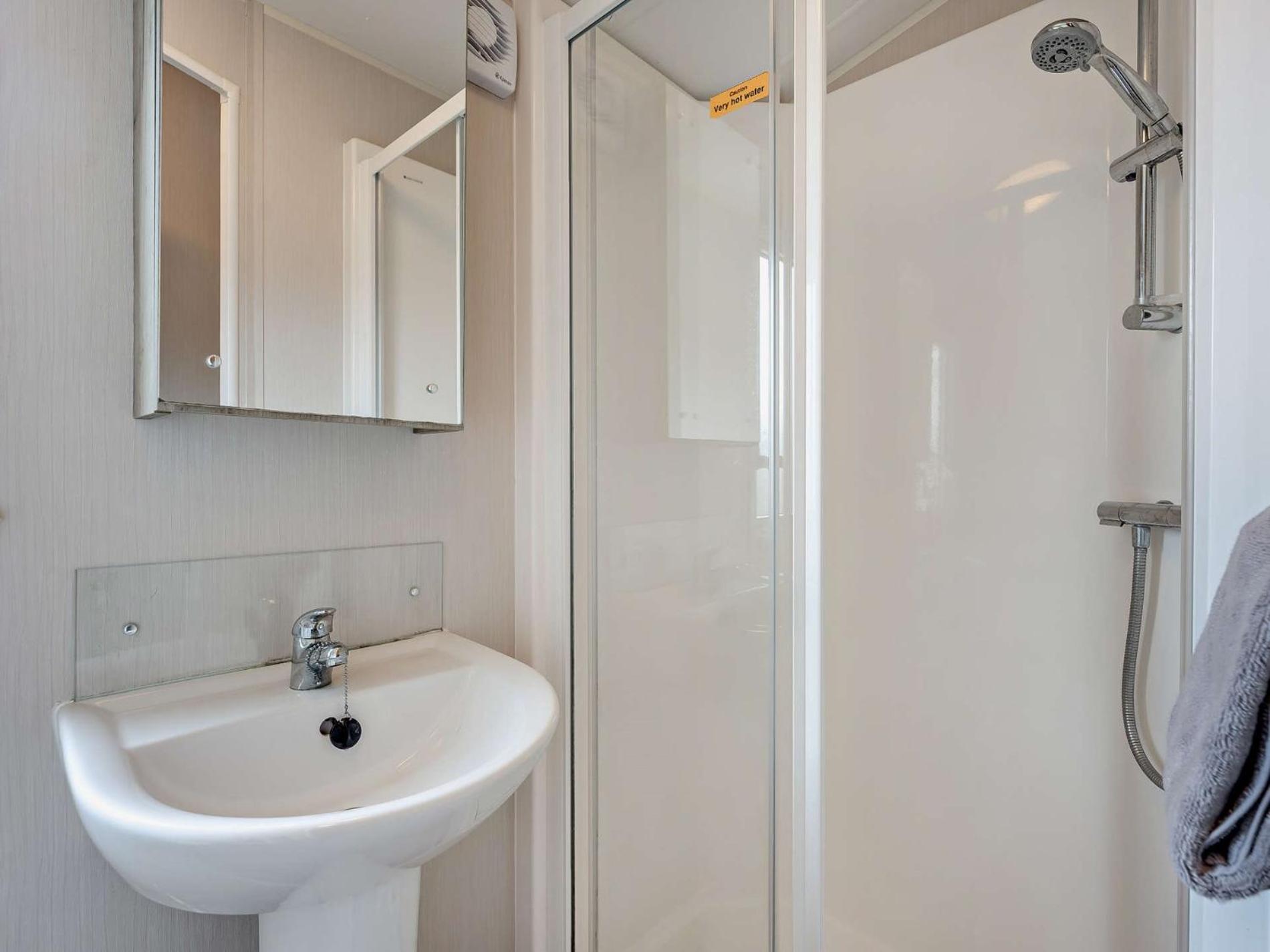 Вилла 3 Bed In Ventnor 94278 Rookley Экстерьер фото